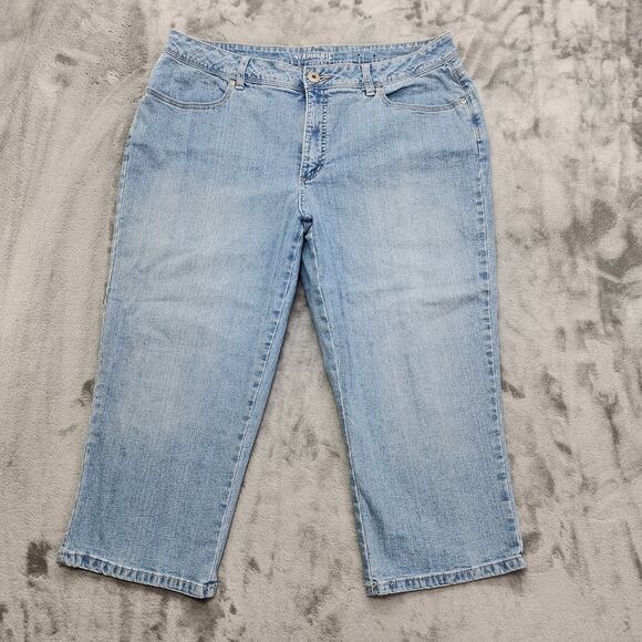 St Johns Bay Jeans Womens Size 16 Blue High Rise Capri Slim Leg Stretch Denim - Picture 1 of 11